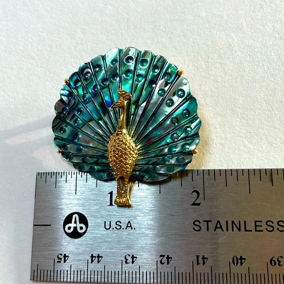 Vintage Abalone Shell "Sea Opal" Gold Plated Peacock Brooch - Picture 5 of 5